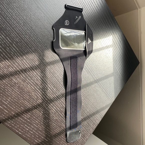 Adidas Running Arm Phone Holder - Picture 4 of 4